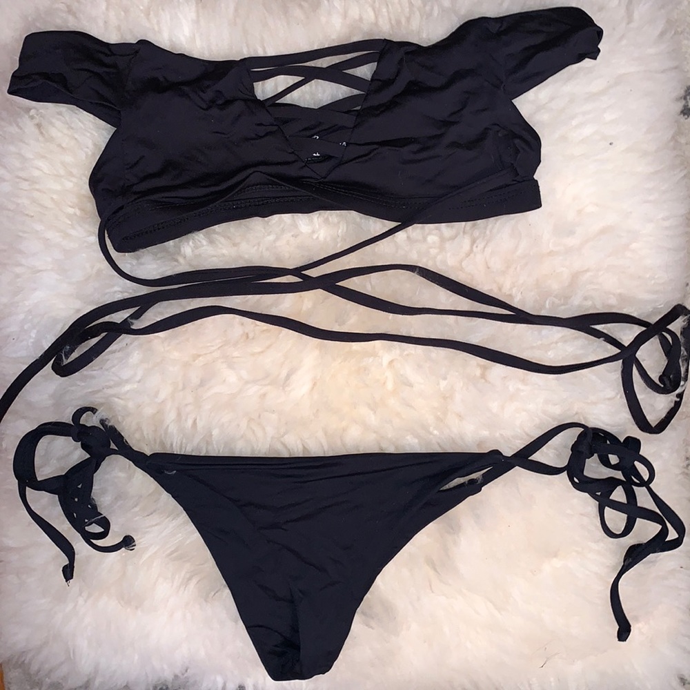 Black Frankie’s Bikinis Set, XS Top and Bottom